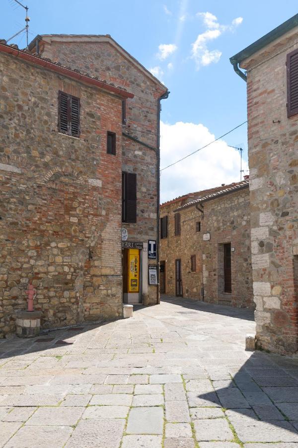 Noi2+2 Vacanze - App. Andrea Contignano Luaran gambar